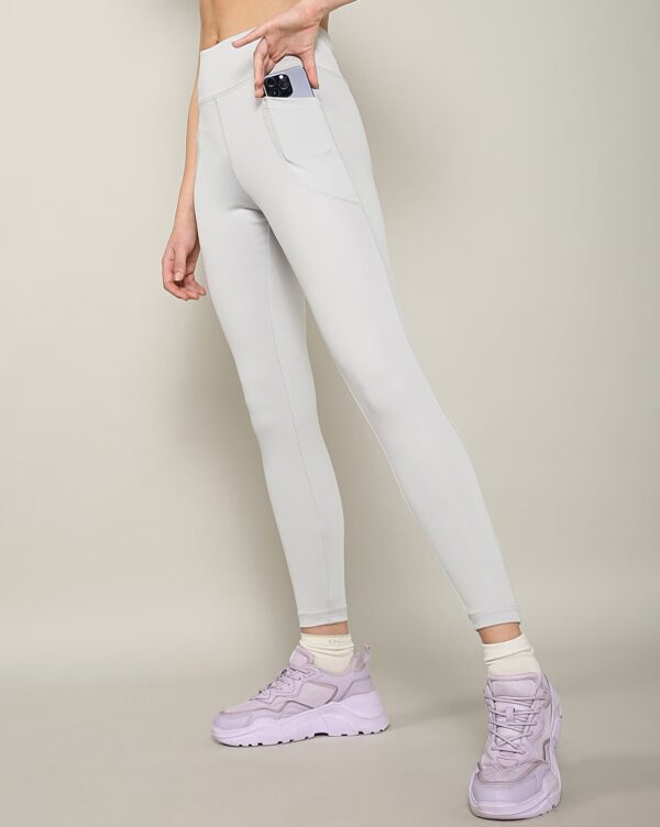 Activewear Ankle Length Leggings with Side Pockets - Image 2