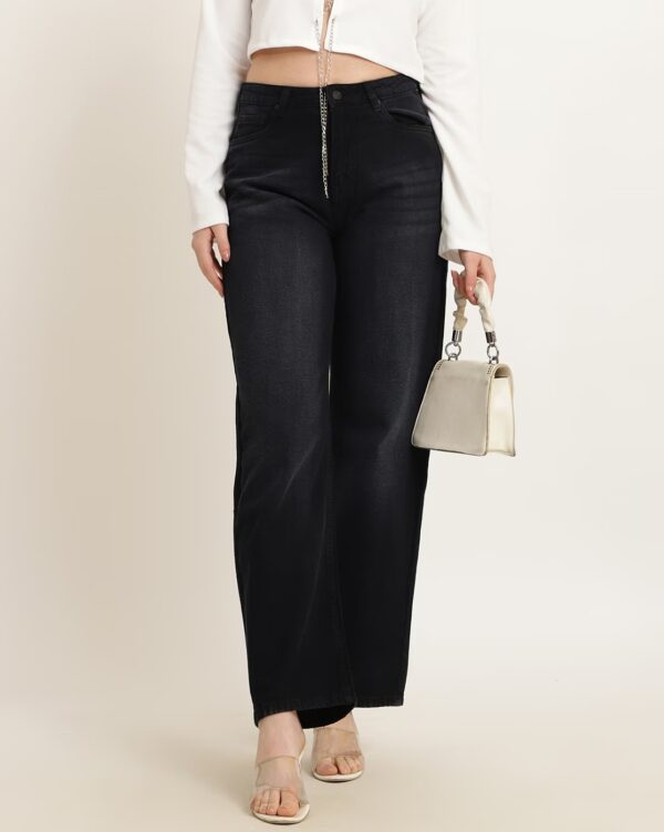 Ankle Length Straight Jeans With Pockets - Image 5