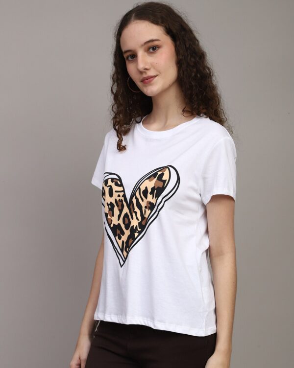 Short Sleeves Graphic Chest Print Crew Tshirt - Image 3