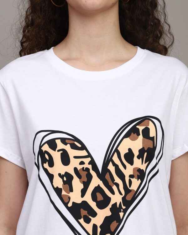 Short Sleeves Graphic Chest Print Crew Tshirt - Image 5